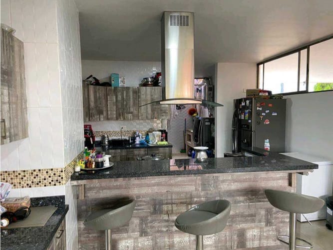 Casa de 6 alcobas en venta en Ciudad Campestre, Cali, 420 m² · foto 10 de 23