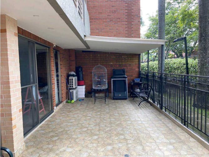 Casa de 6 alcobas en venta en Ciudad Campestre, Cali, 420 m² · foto 22 de 23