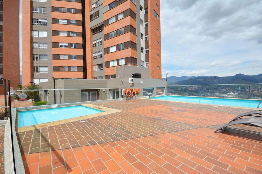 Apartamento en arriendo en Las Palmas, Medellín · foto 5 de 24