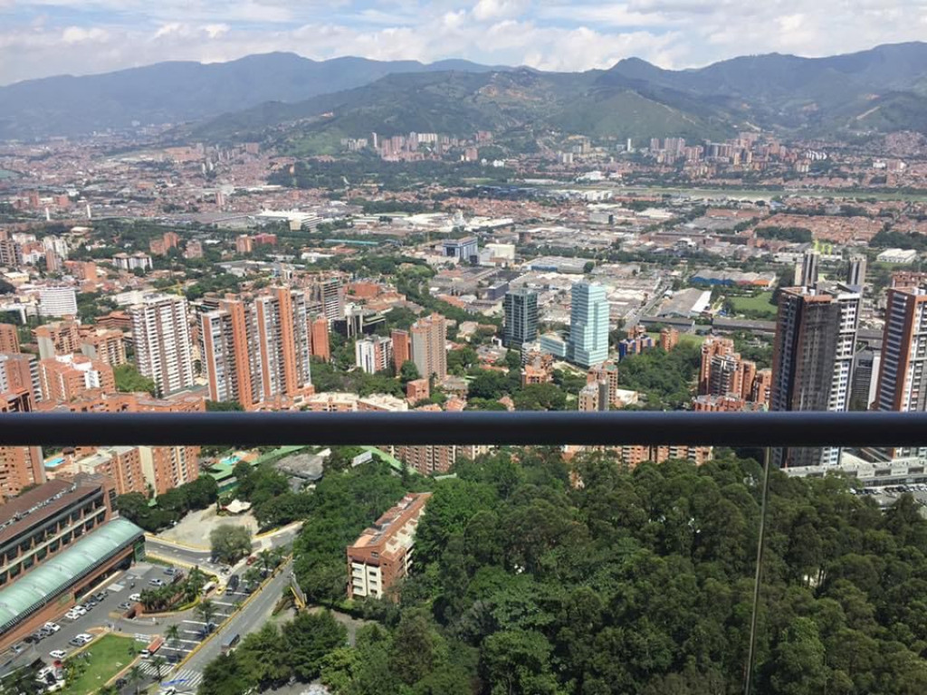 Apartamento en arriendo en Las Palmas, Medellín · foto 6 de 24
