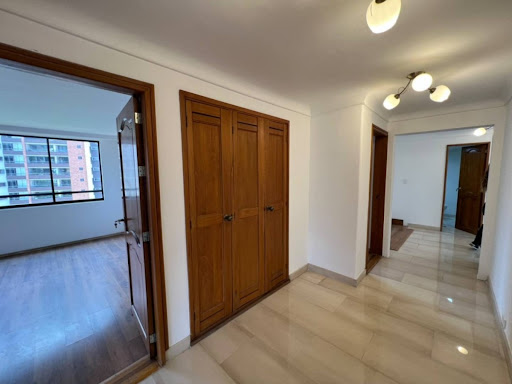 Apartamento en venta en Castropol, Medellín · foto 8 de 22