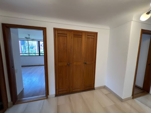 Apartamento en venta en Castropol, Medellín · foto 9 de 22