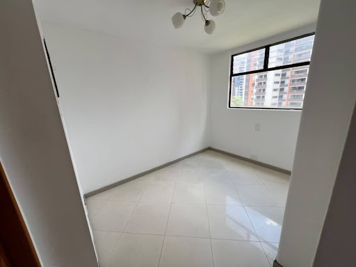 Apartamento en venta en Castropol, Medellín · foto 18 de 22