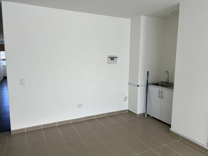 Oficina en arriendo en Mayorca, Sabaneta, 40 m² · foto 5 de 13