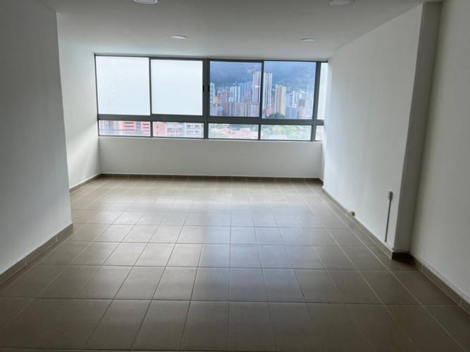Oficina en arriendo en Mayorca, Sabaneta, 40 m² · foto 11 de 13