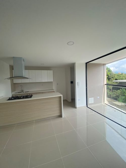 Apartamento de 2 alcobas en venta en San Alonso, Bucaramanga, 66 m² · foto 4 de 13