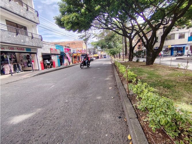 Bodega en arriendo en Belén San Bernardo, Medellín, 200 m² · foto 21 de 21