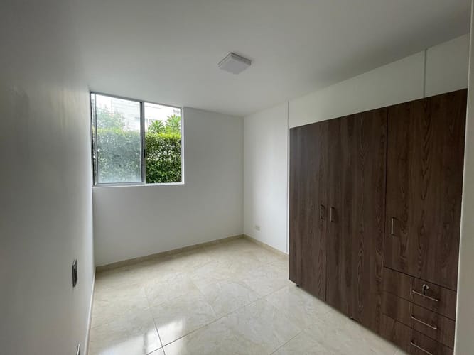 Apartamento de 3 alcobas en venta en Bochalema, Cali, 62 m² · foto 6 de 14