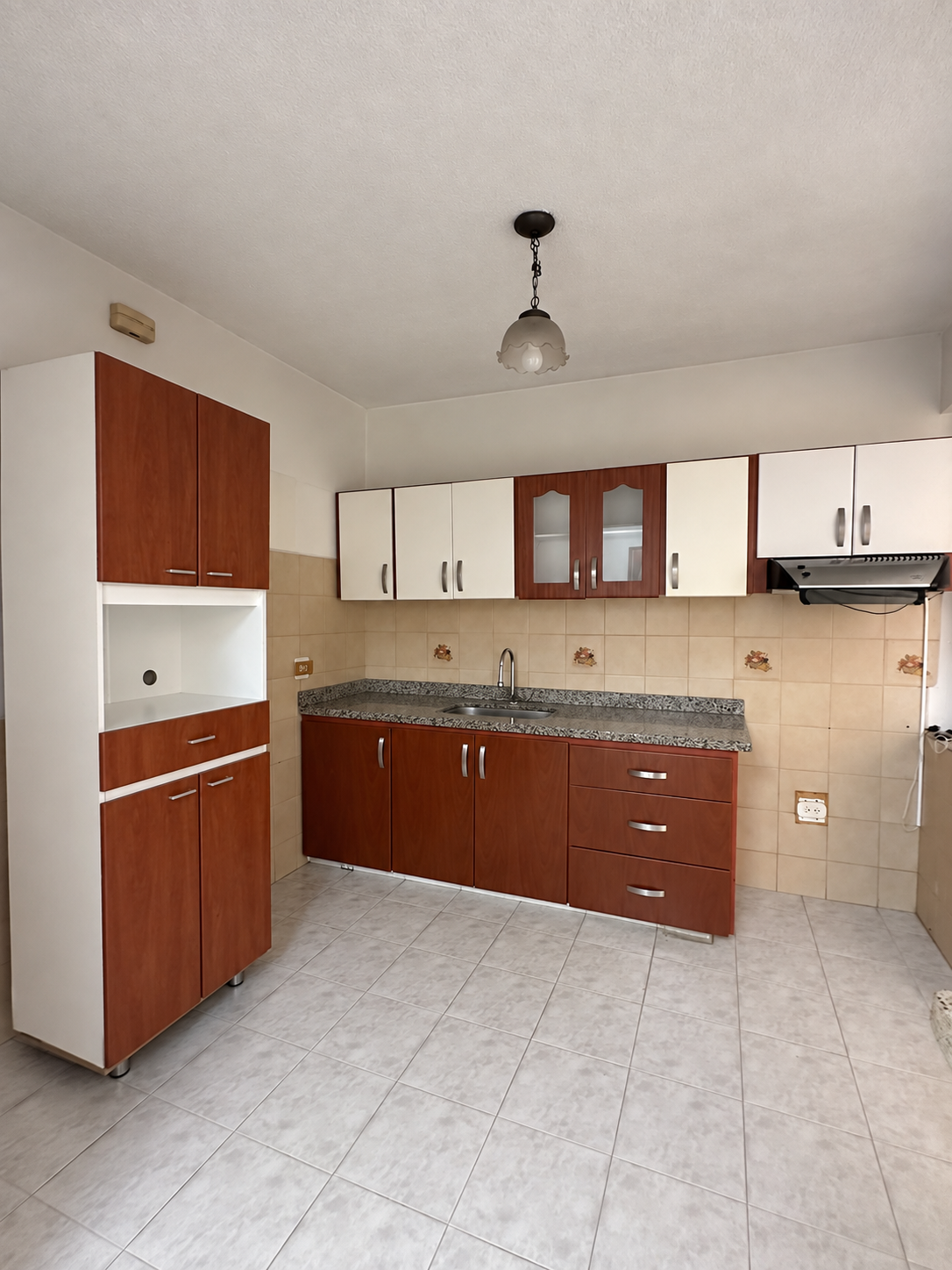 Casa en venta en El Poblado Ii Etapa, Pereira · foto 2 de 8