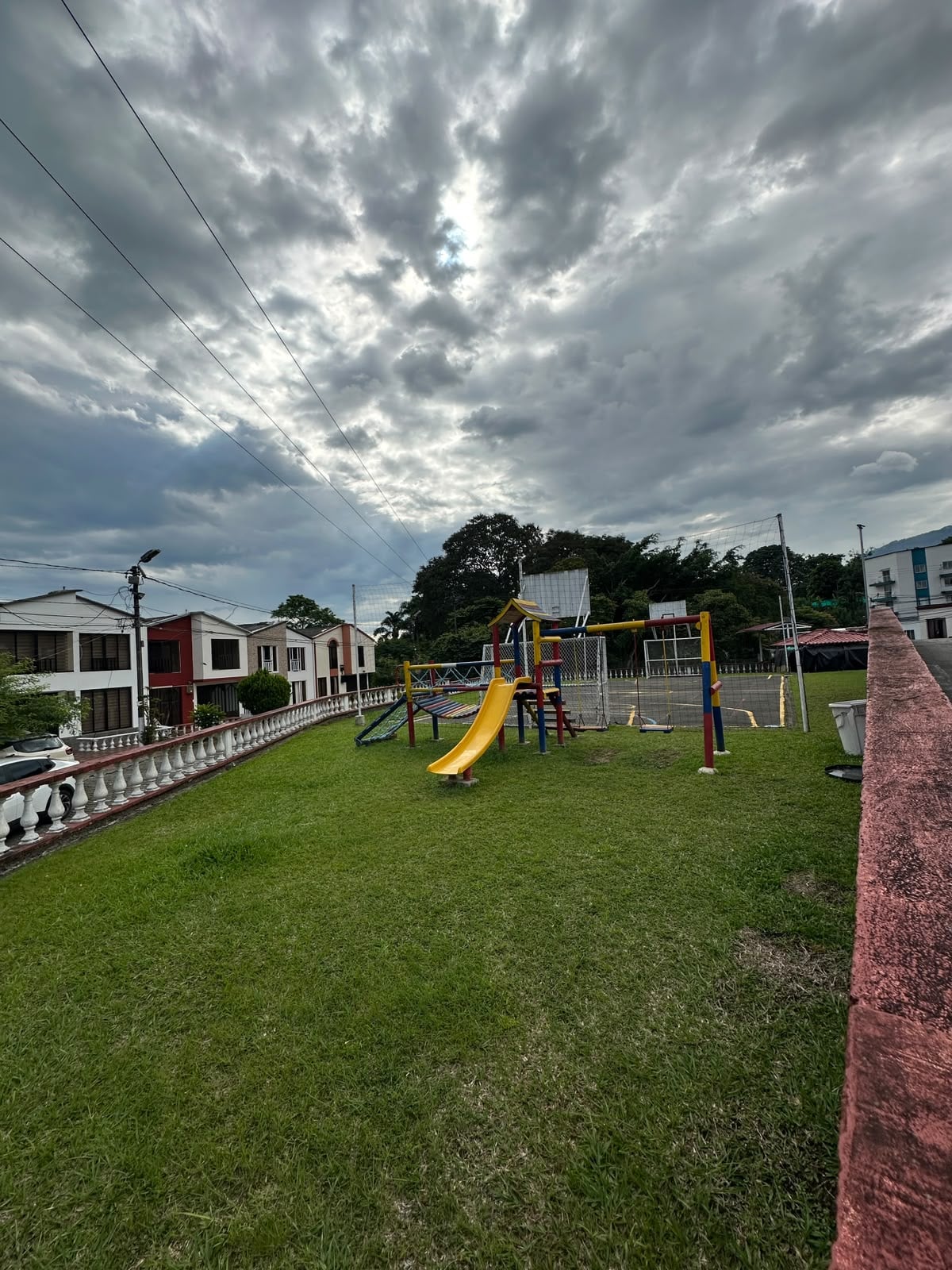 Casa en venta en El Poblado Ii Etapa, Pereira · foto 8 de 8