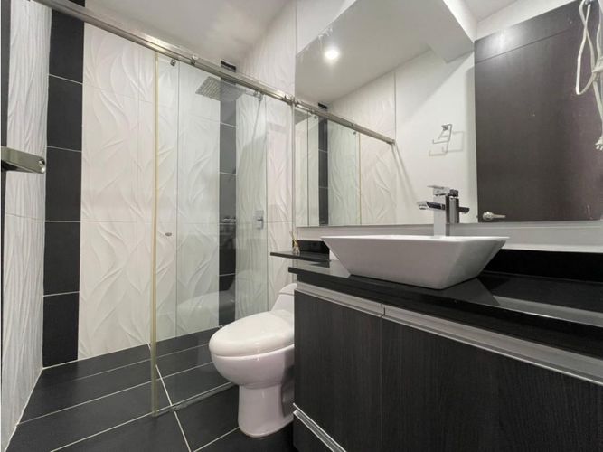 Apartamento de 4 alcobas en venta en Laureles, Medellín, 176 m² · foto 10 de 14