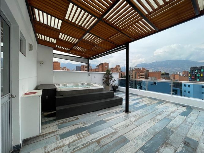 Apartamento de 4 alcobas en venta en Laureles, Medellín, 176 m² · foto 14 de 14