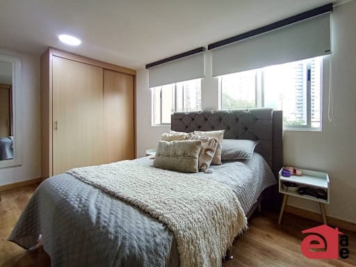Apartamento de 2 alcobas en venta en Vegas De San Jose, Sabaneta, 90 m² · foto 6 de 15