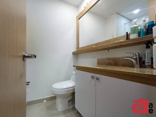 Apartamento de 2 alcobas en venta en Vegas De San Jose, Sabaneta, 90 m² · foto 10 de 15