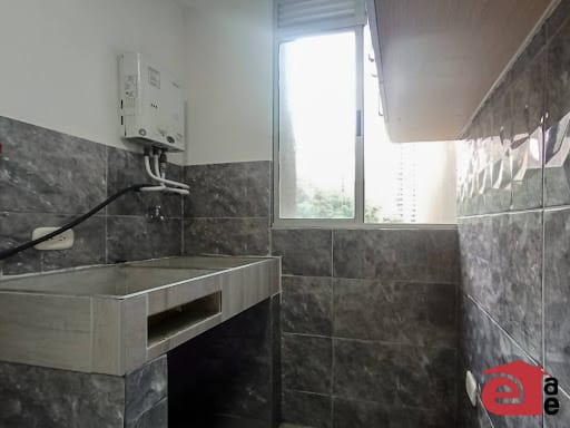 Apartamento de 2 alcobas en venta en Vegas De San Jose, Sabaneta, 90 m² · foto 11 de 15