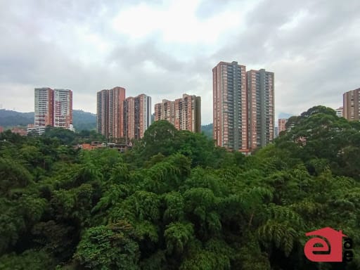 Apartamento de 2 alcobas en venta en Vegas De San Jose, Sabaneta, 90 m² · foto 13 de 15