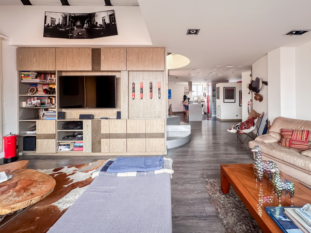 Apartamento en venta en Los Rosales, Bogotá · foto 2 de 22