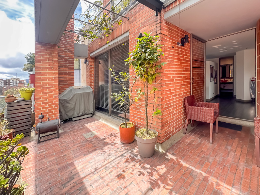 Apartamento en venta en Los Rosales, Bogotá · foto 21 de 22