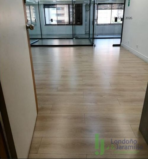Oficina en arriendo en Milla De Oro, Medellín, 142 m² · foto 5 de 8