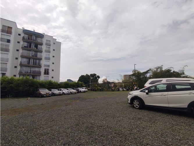 Lote en venta en Avenida 30 De Agosto, Pereira, 1026 m² · foto 8 de 16