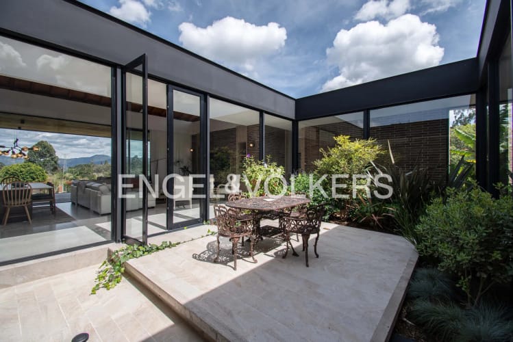 Casa de 3 alcobas en venta en San Miguel, La Ceja, 374 m² · foto 9 de 22