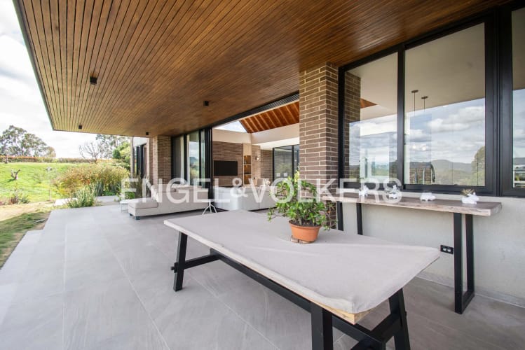 Casa de 3 alcobas en venta en San Miguel, La Ceja, 374 m² · foto 4 de 22