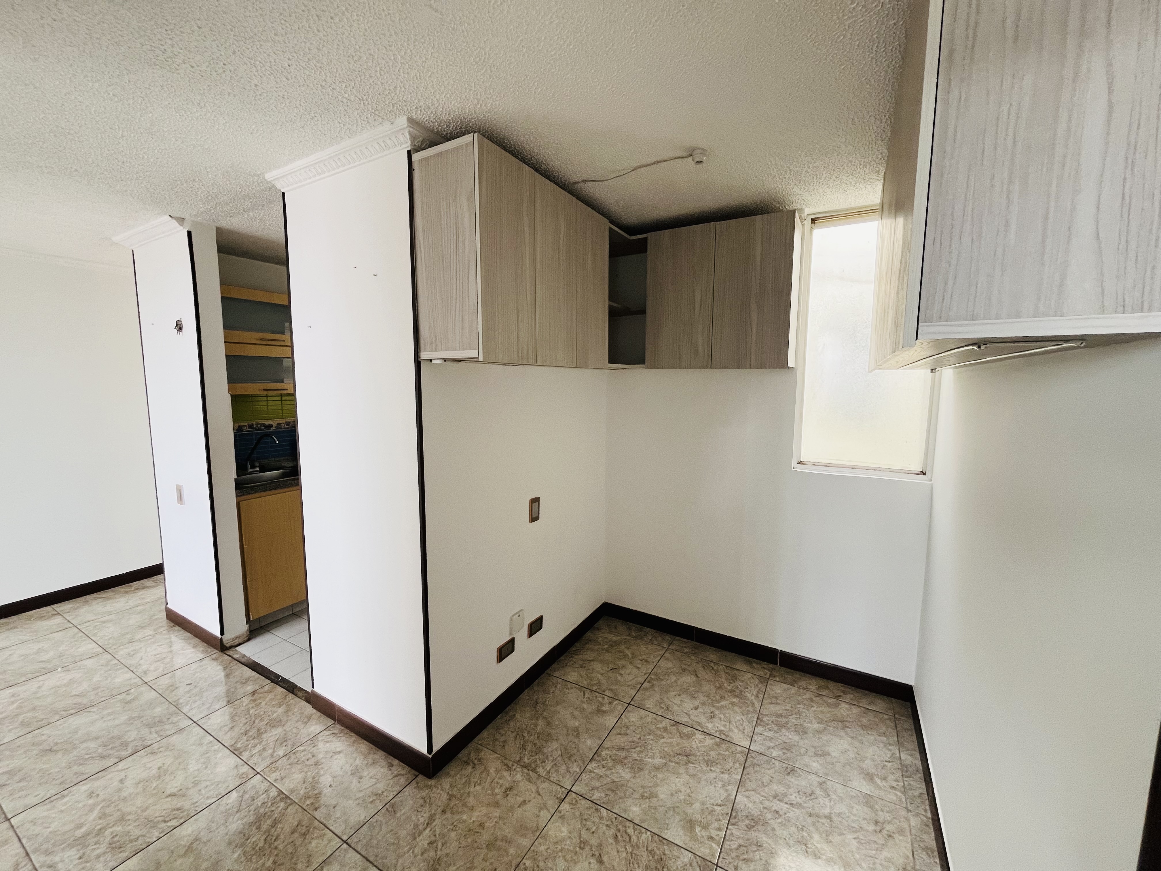 Apartamento en venta en Castilla, Bogotá · foto 2 de 11