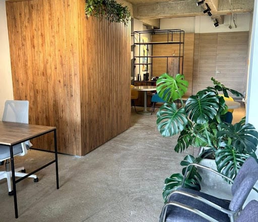 Oficina en arriendo en Las Palmas, Envigado, 59 m² · foto 4 de 8