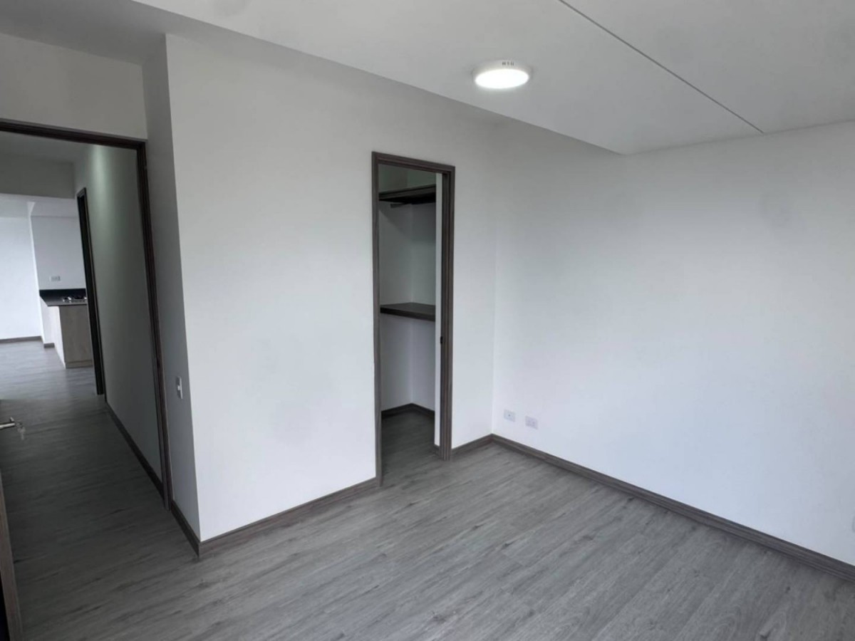 Apartamento en arriendo en Las Palmas, Medellín · foto 10 de 24