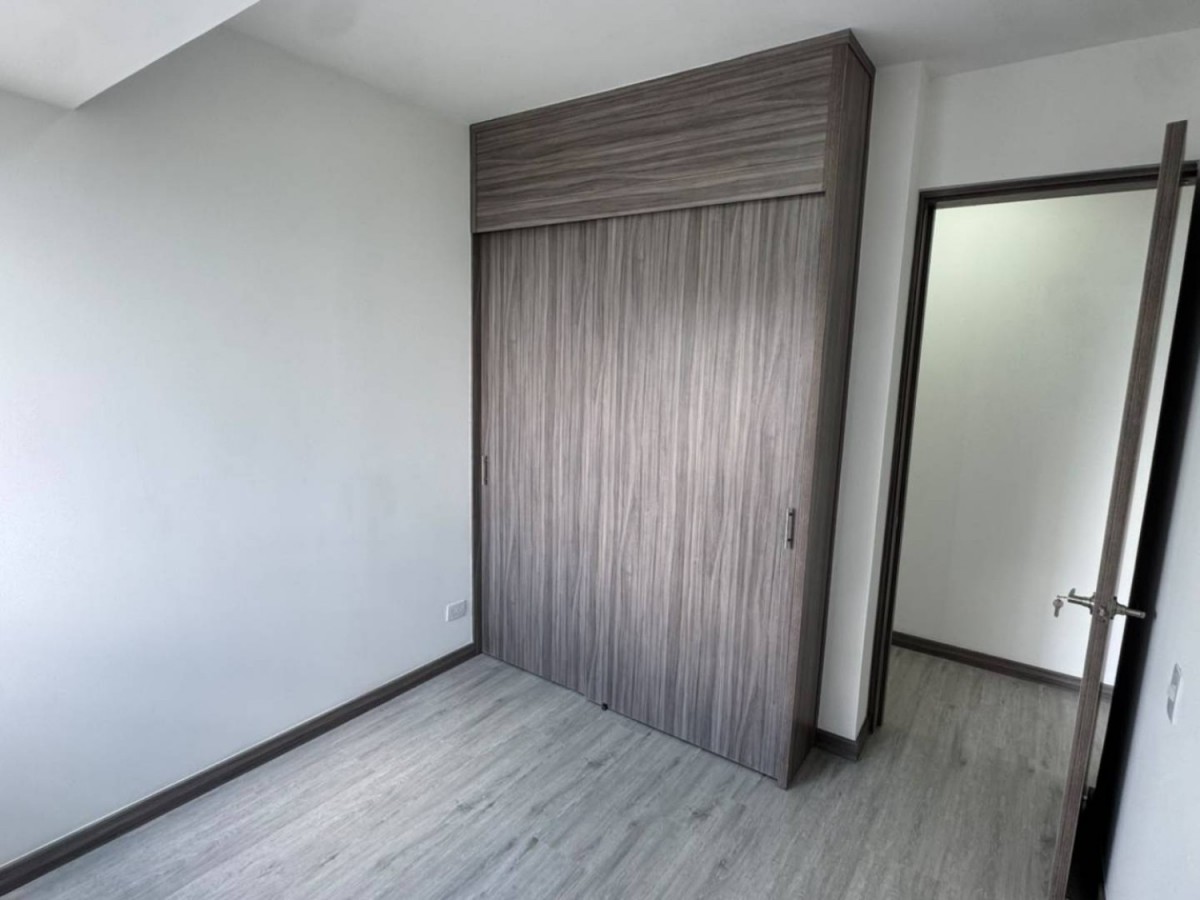 Apartamento en arriendo en Las Palmas, Medellín · foto 19 de 24