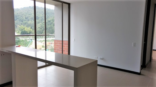 Apartamento en arriendo en Vía Las Palmas, Medellín · foto 4 de 12