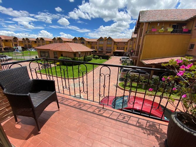 Casa de 6 alcobas en arriendo en El Hato, Funza, 260 m² · foto 4 de 21