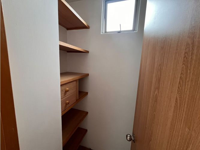 Apartamento en venta en La Almeria, Medellín · foto 16 de 24