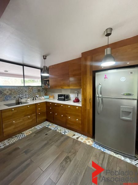 Casa en arriendo en El Poblado, Medellín · foto 6 de 24