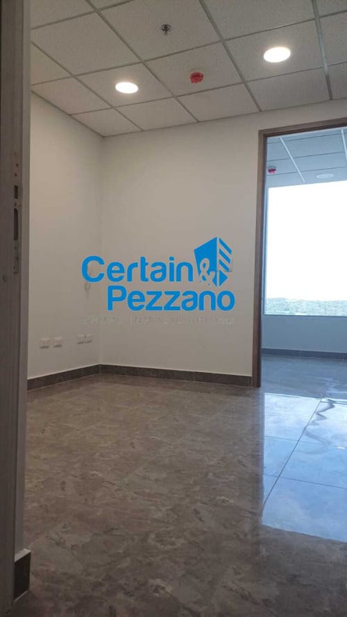 Consultorio en venta en Portal De Genovés, Barranquilla, 23 m² · foto 2 de 10