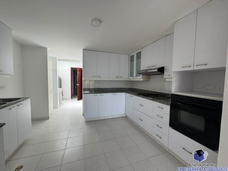 Casa en Arriendo en Zona centro, Envigado