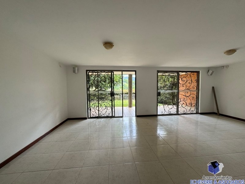 Casa en venta en Zona Centro, Envigado · foto 5 de 17