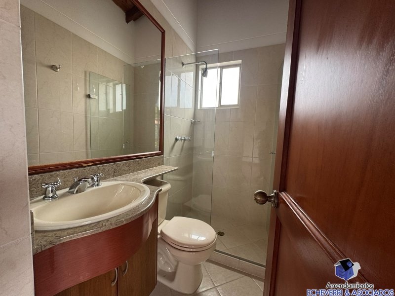 Casa en venta en Zona Centro, Envigado · foto 13 de 17