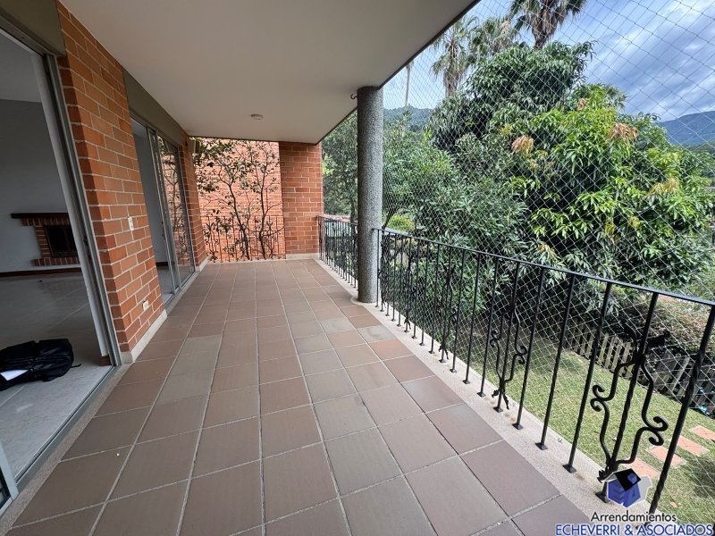 Casa en venta en Zona Centro, Envigado · foto 16 de 17