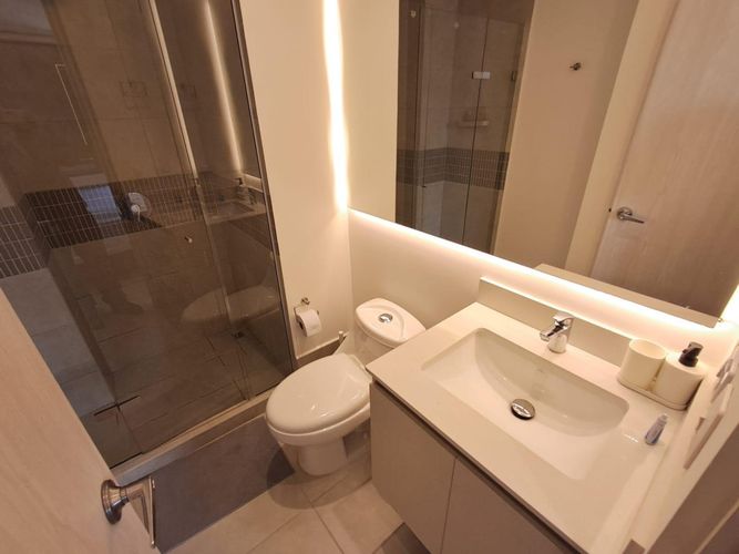 Apartamento de 3 alcobas en arriendo en Castropol, Medellín, 90 m² · foto 21 de 24