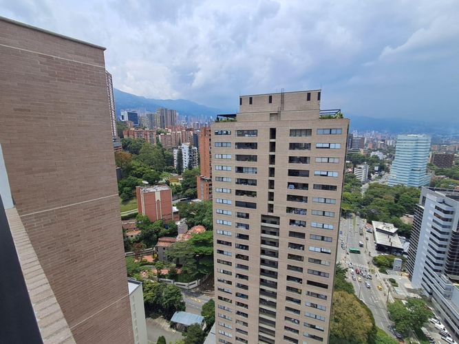 Apartamento de 3 alcobas en arriendo en Castropol, Medellín, 90 m² · foto 24 de 24
