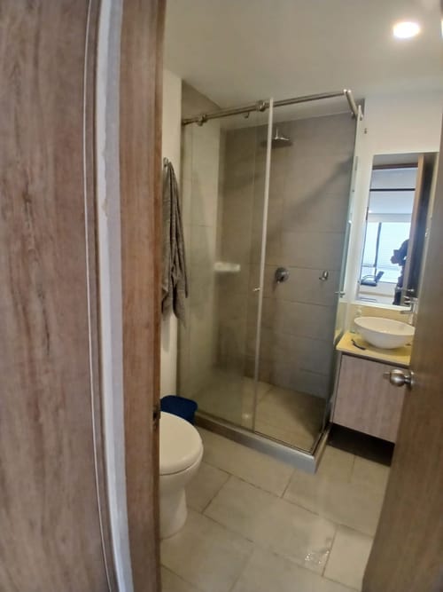 Apartaestudio en arriendo en Santa Barbara Central, Bogotá, 29 m² · foto 7 de 19