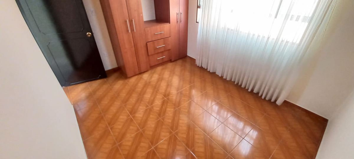 Casa en venta en Engativá, Bogotá · foto 11 de 22