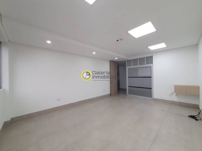 Oficina en arriendo en Casco Antiguo - Floridablanca, Floridablanca, 20 m² · foto 5 de 7