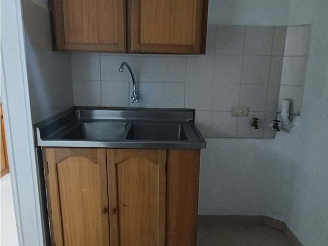 Apartamento de 3 alcobas en venta en San Joaquin, Sabaneta, 84 m² · foto 4 de 17
