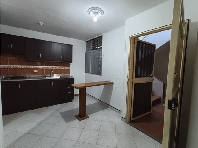 Apartamento de 3 alcobas en venta en San Joaquin, Sabaneta, 84 m² · foto 5 de 17