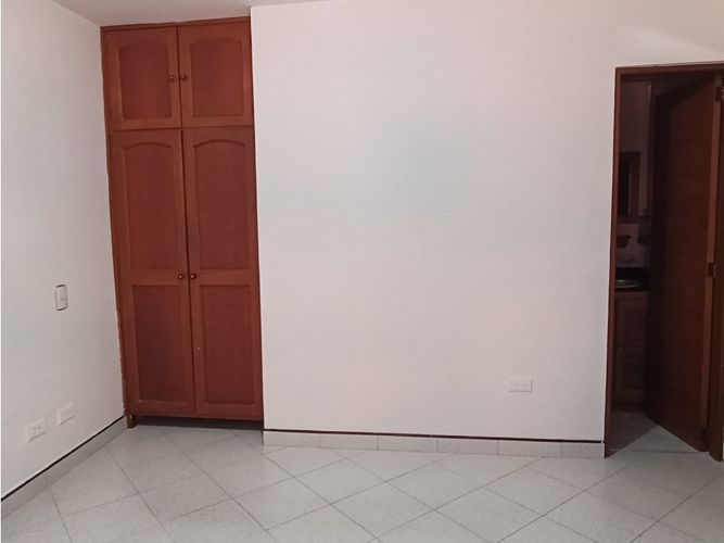 Apartamento de 3 alcobas en venta en San Joaquin, Sabaneta, 84 m² · foto 12 de 17