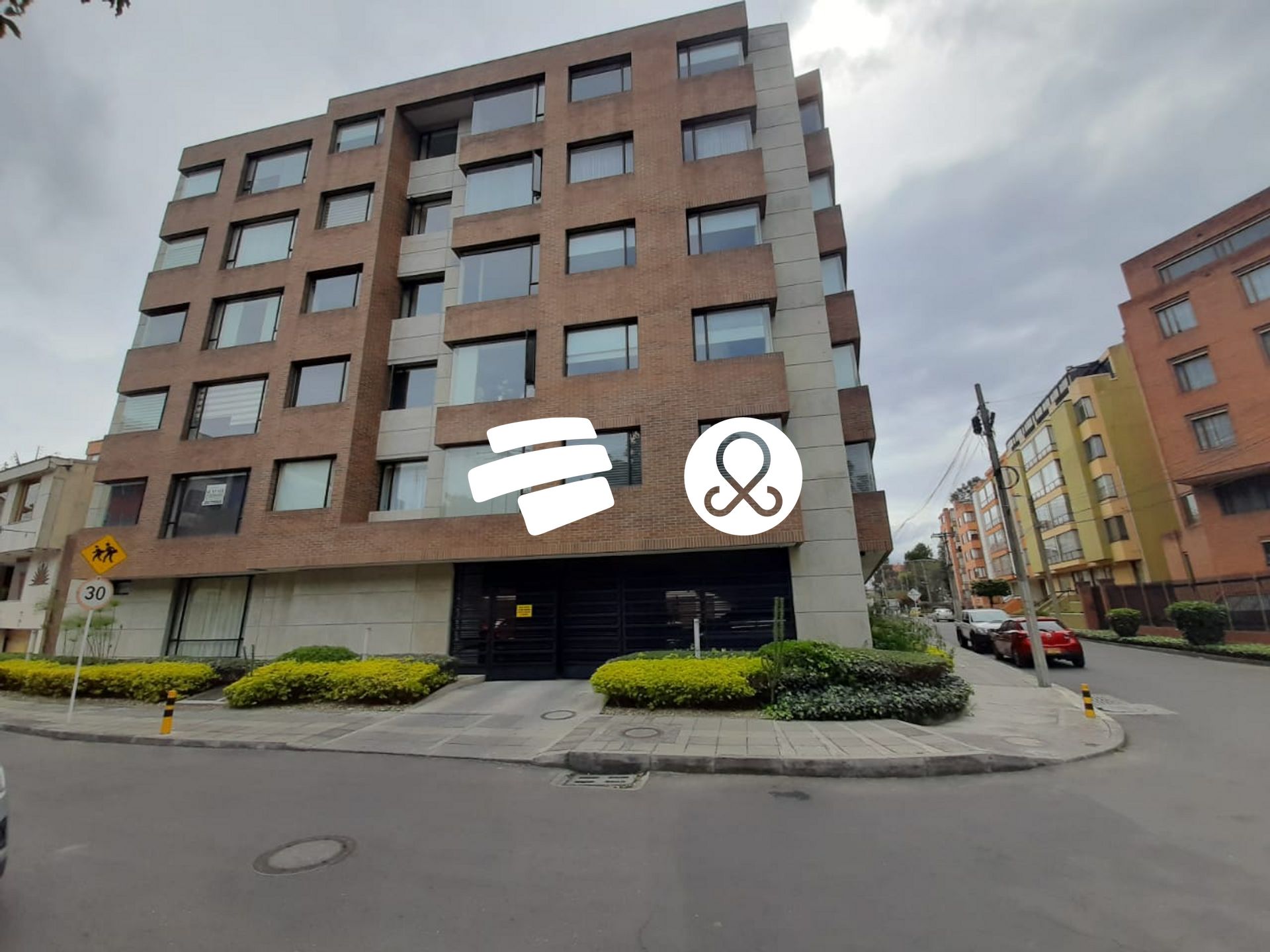 Apartamento en venta en Quinta Paredes, Bogotá · foto 11 de 24