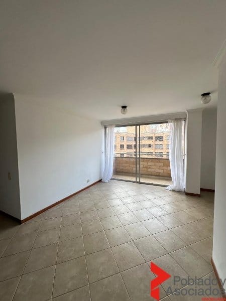 Apartamento de 3 alcobas en arriendo en Patio Bonito, Medellín, 78 m² · foto 5 de 15