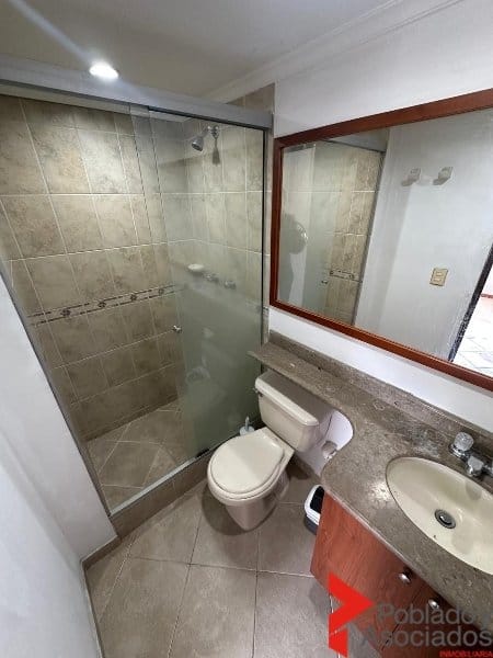 Apartamento de 3 alcobas en arriendo en Patio Bonito, Medellín, 78 m² · foto 9 de 15
